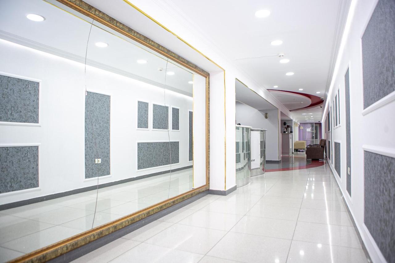 Bulvar Inn Baku Ngoại thất bức ảnh